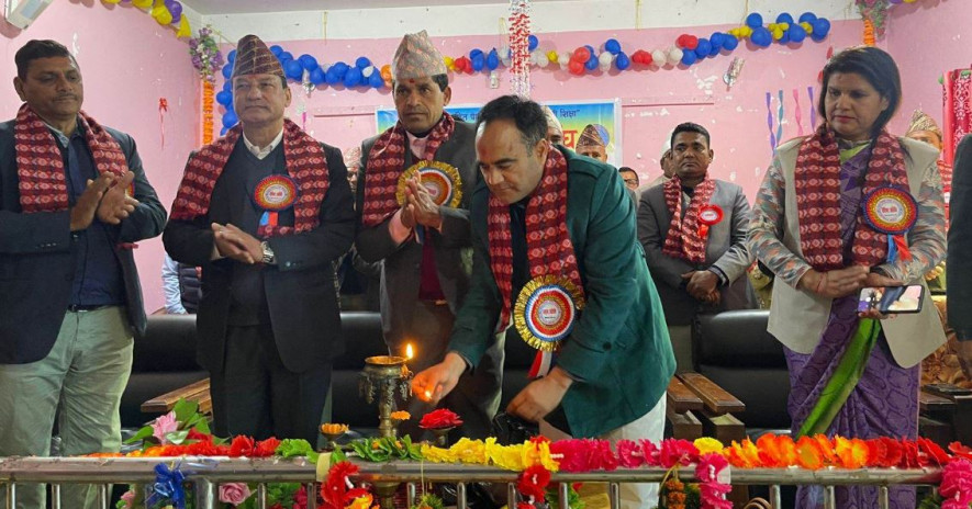 शिक्षा र स्वास्थ्य सर्वशुलभ र निशुल्क हनुपर्नेमा काँग्रेस नेता महरकाे जाेड